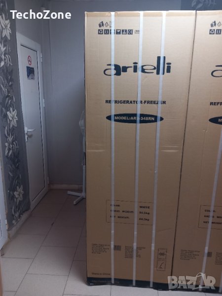 Хладилник с фризер ARIELLI ARD-348RN, снимка 1
