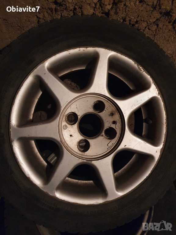 Продавам комплект от 4 лети джанти за кола 13', снимка 1