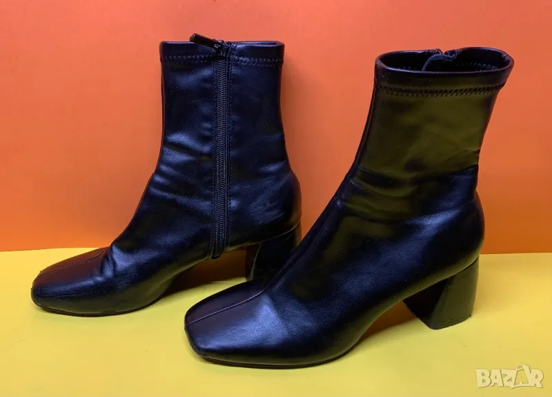 Запазени Боти с висок ток Stradivarius 38 номер, снимка 1