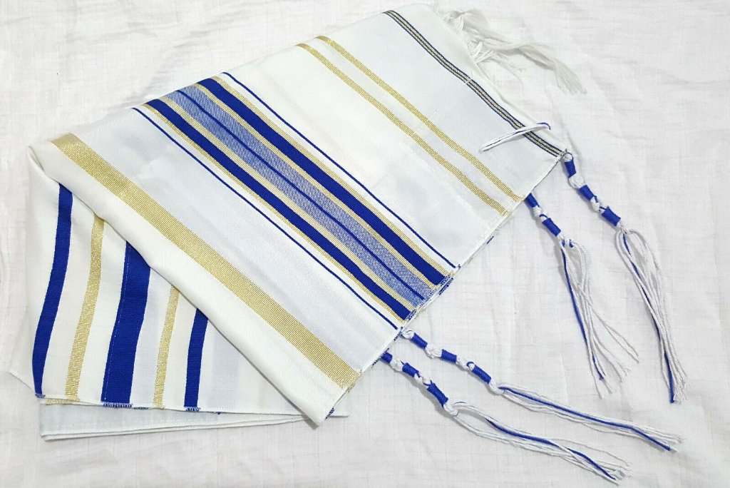 Талит ✡︎ - еврейски молитвен шал в Шалове в с. Стоките - ID28933328 — Bazar. bg
