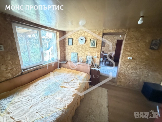 Двуетажна къща с два гаража в с. Обединение, обл. Велико Търново., снимка 6 - Къщи - 53325032