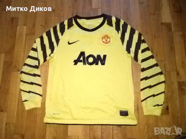 Манчестър Юнайтед маркова тениска на Найк размер юноши М 140-150см