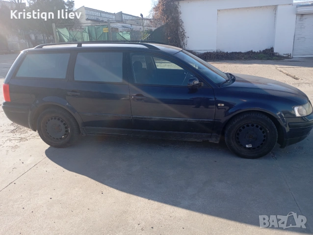 Vw Pasat b5 1.6 Бензин, снимка 2 - Автомобили и джипове - 53037532