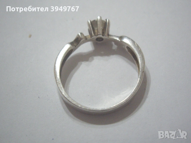 Сребърен пръстен с бял камък., снимка 2 - Пръстени - 54361914