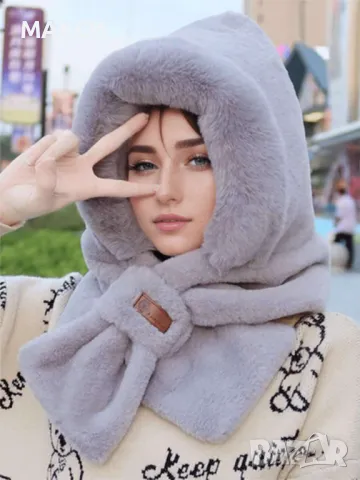 Модерна зимна пухена шапка отвън и отвътре ведно с шал в 4 красиви разцветки- сиво, шампанско, пепел