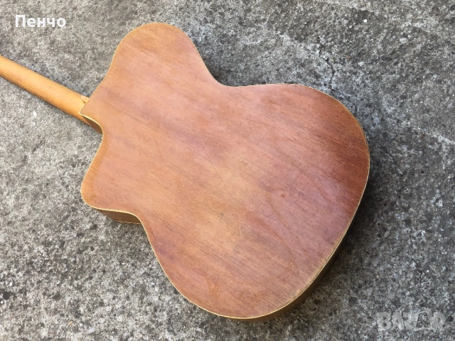 стара българска китара мод. "ЗОРНИЦА" на фабр. "КРЕМОНА", снимка 13 - Антикварни и старинни предмети - 47563264