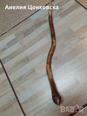 Сувенир змия от дърво, снимка 3 - Сувенири от дърво - 42643348