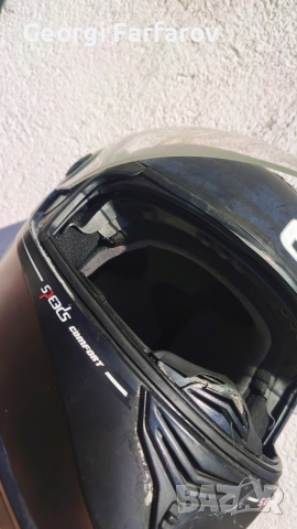 Каска за пистов мотор