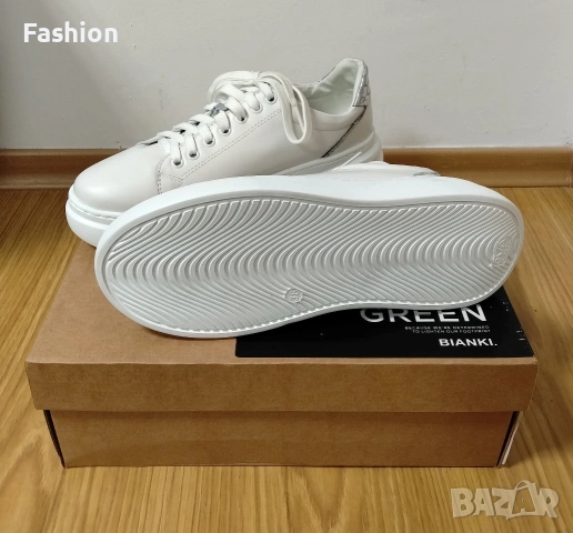 Продавам Кецове Естествена кожа , снимка 3 - Кецове - 54103411