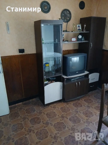 Продавам къща, снимка 5 - Къщи - 50970864