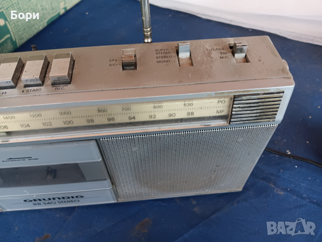 GRUNDIG RR 340 Радиокасетофон, снимка 6 - Радиокасетофони, транзистори - 44589934