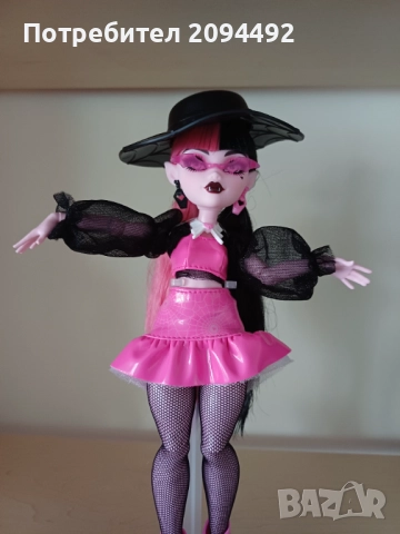Кукла Monster High Draculaura Core Refresh , снимка 3 - Кукли - 51443434