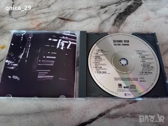 Suzanne Vega - Solitude Standing, снимка 2 - CD дискове - 48980143