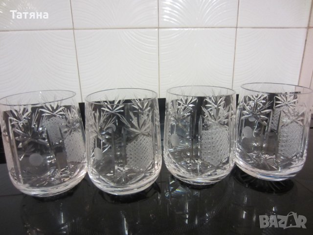 КРИСТАЛНИ ЧАШИ ЗА УИСКИ  ПО 12 БРОЯ КОМПЛЕКТ  ;КРИСТАЛНА СФЕРА -БОХЕМИЯ и др       , снимка 4 - Сервизи - 31542717