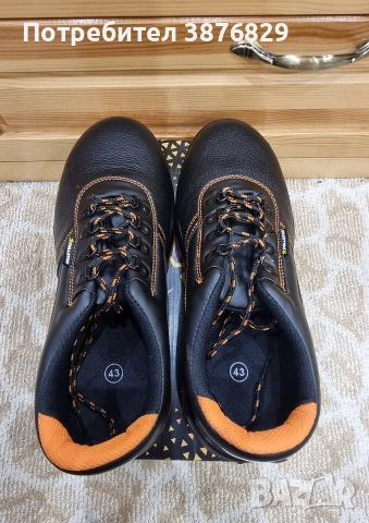 Работни обувки нови 43 номер, снимка 2 - Други - 52595859