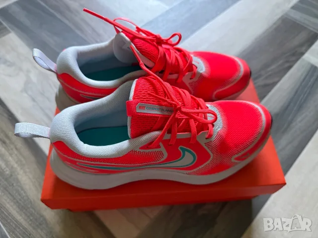 Дамски маратонки Nike Cosmic Runner (GS), размер 38, снимка 3 - Маратонки - 55968314