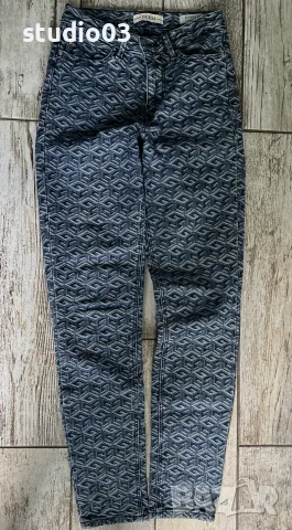 Скини дамски дънки Guess 25 н, снимка 3 - Дънки - 55854593