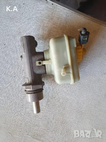 Спирачна помпа Audi A3 Golf 4, снимка 3 - Части - 47628981