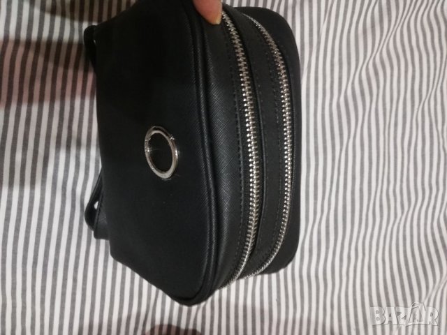 Дамска чанта през рамо, снимка 2 - Чанти - 38078987