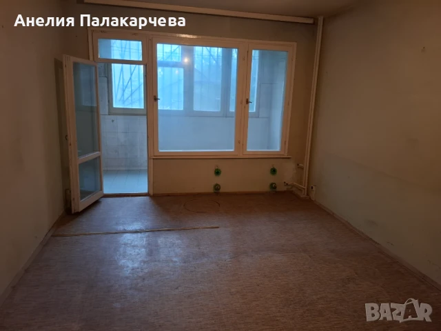 Склад 30 кв. м. в жилищен вход, снимка 1