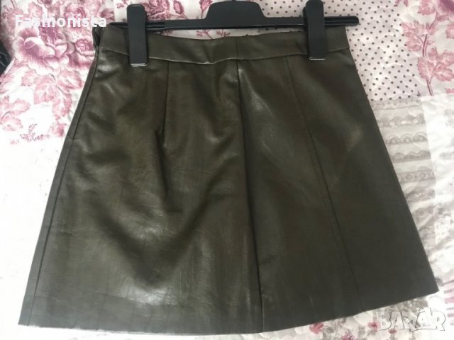 Кожена пола с цепка, снимка 4 - Поли - 29945379