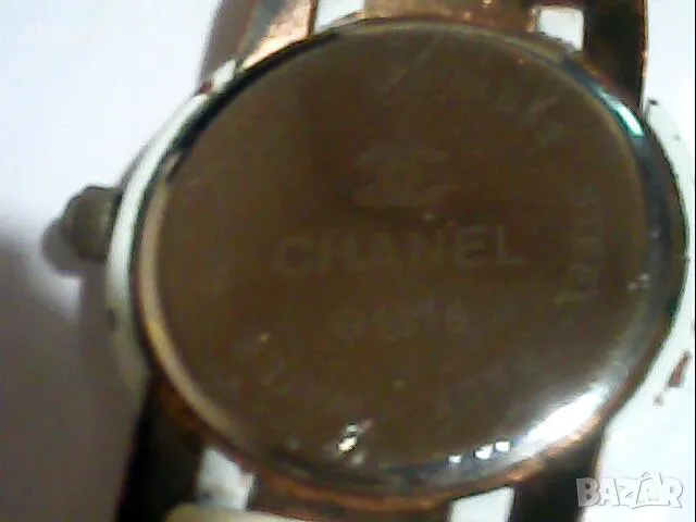 красив 4асовник шанел работи первектно, снимка 5 - Дамски - 49532565