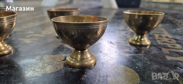 Малки чашки, снимка 2 - Антикварни и старинни предмети - 53188127