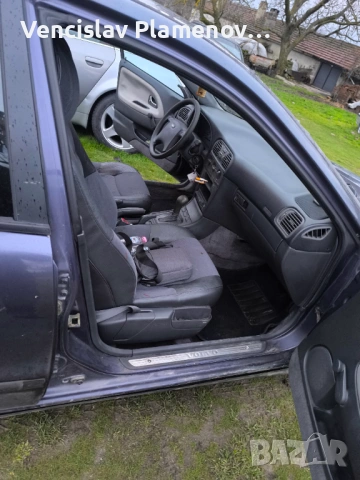 Волво с40 , снимка 9 - Автомобили и джипове - 53056649