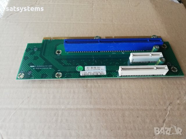 Fujitsu-Siemens S26361-E398-A10-3 Riser Card PCI-E FSC Primergy RX330 S1, снимка 8 - Други - 33853020