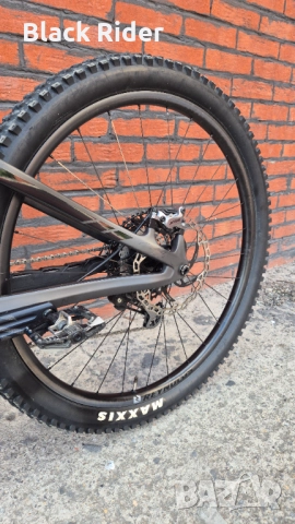 Електрически карбонов олекотен велосипед PIVOT SHUTTLE SL, TEAM XTR , Full FOX Kashima, XTR , FAZUA , снимка 9 - Велосипеди - 50338218