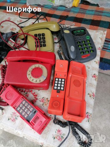Продавам ретро телефони , снимка 1 - Стационарни телефони и факсове - 42411803
