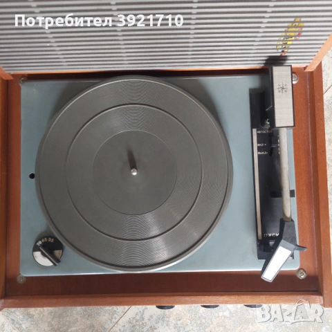 Ретро грамофон Аккорд, снимка 4 - Грамофони - 53341130
