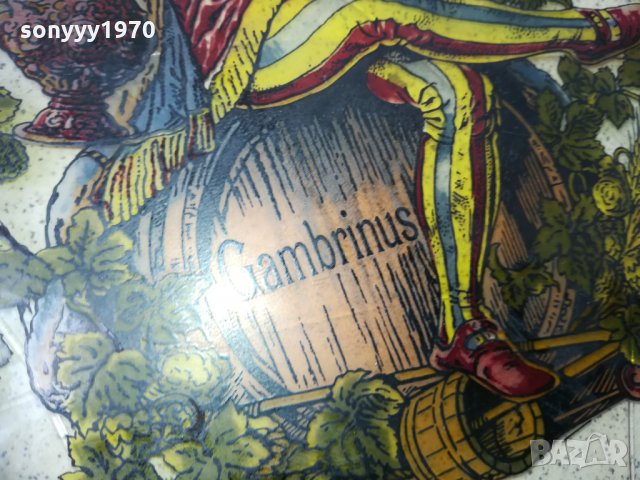 поръчан-gambrinus-витраж-кръгъл-26см-внос германия 0911201718, снимка 7 - Колекции - 30729588