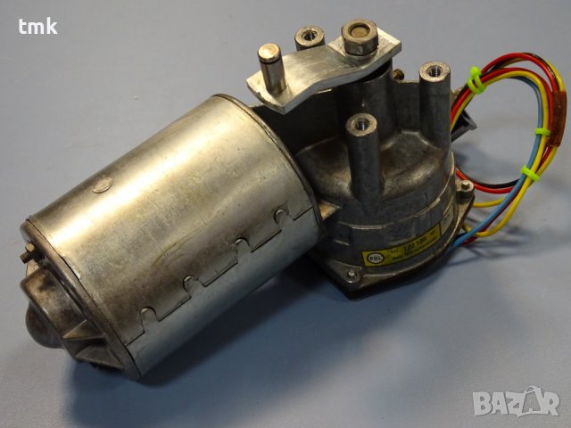 мотор редуктор PAL 443 122 092 071 Front Windscreen Wiper Motor 12VDC, снимка 2 - Резервни части за машини - 37699039