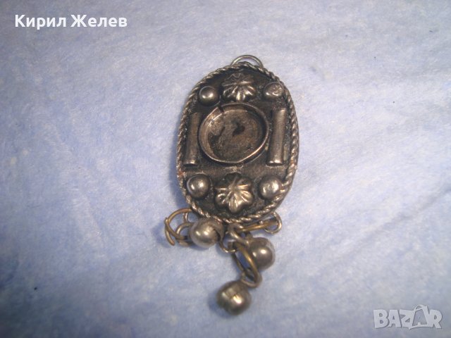 СТАРА ПОСРЕБРЕНА ЕТНОГРАФСКИ СТИЛ ВИСУЛКА УКРАШЕНИЕ НАКИТ с ГНЕЗДО за ВГРАЖДАНЕ на СКЪП КАМЪК 27927, снимка 7 - Антикварни и старинни предмети - 37046081