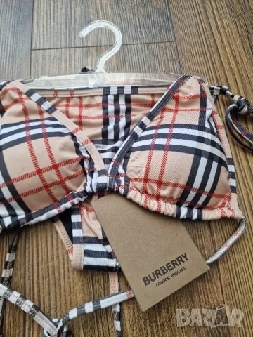 Бански от две части FENDI 
MOSCHINO BURBERRY 
Размери S-M-L-XL, снимка 3 - Бански костюми - 50309721