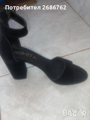 Дамски велурени елегантни сандали размер 36, снимка 4 - Маратонки - 53934076