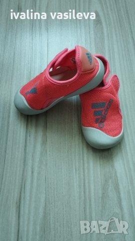 Адидас сандали, снимка 1 - Детски сандали и чехли - 42919394