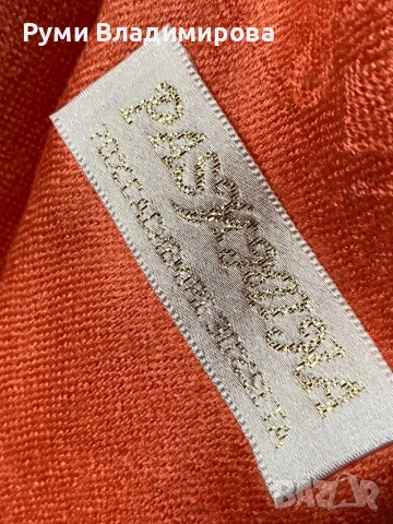 Коралово розов шал от 100 % кашмир, снимка 10 - Шалове - 42932328