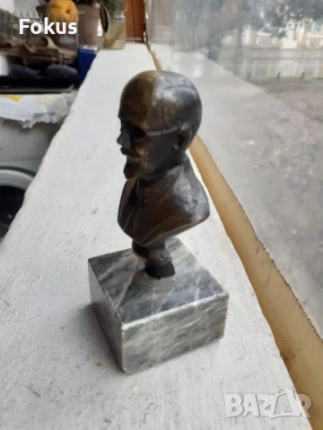 Малък бронзов бюст, фигура, статуетка, снимка 2 - Антикварни и старинни предмети - 53335740