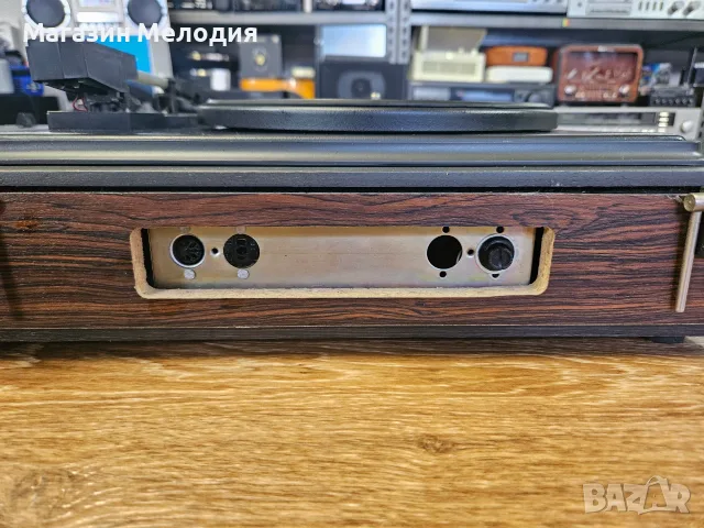 Грамофон Респром ГМ 311 В добро състояние. , снимка 9 - Грамофони - 55798534