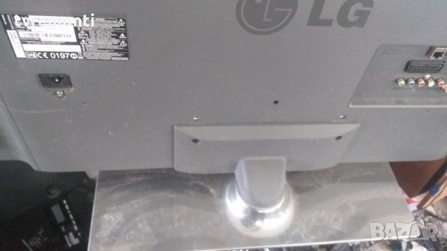 TV стойка LG модел 39LB580V-ZM