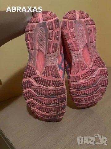 Маратонки ASICS Gel Kayano 28, снимка 6 - Маратонки - 53214280