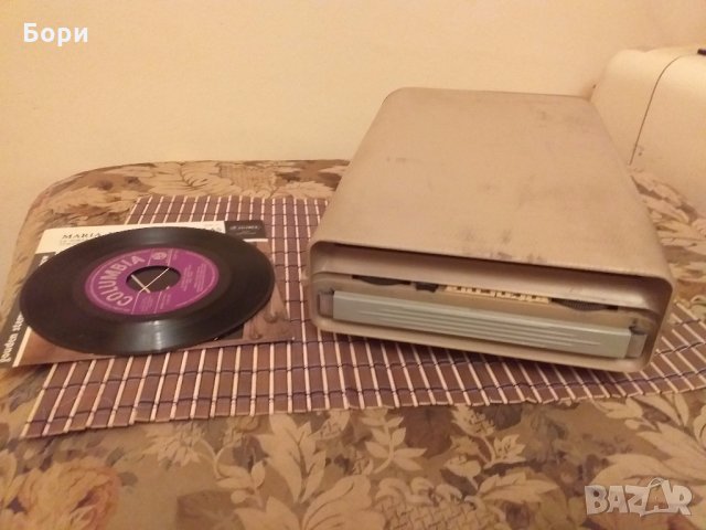 Грамофон РОГНЕДА 1970г СССР, снимка 11 - Грамофони - 30732571