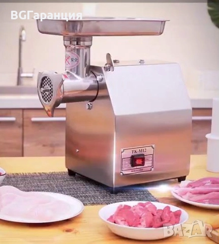 Електрическа месомелачка 1200W с решетки в ново състояние, снимка 4 - Друга електроника - 51777229