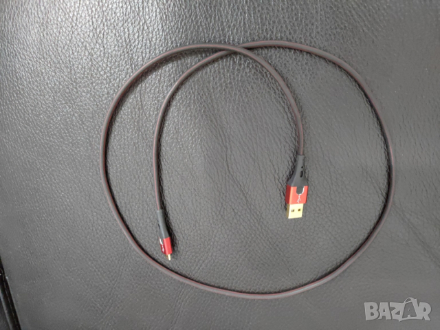 OEHLBACH USB Evolution Micro, 1 м, Аудиофилски USB Кабел, Висок Клас, Отлично Състояние