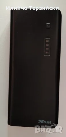 Външна батерия Trust 10000mAh