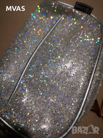 Нова малка сребърна чанта за ръка с огледало, снимка 4 - Чанти - 37751524