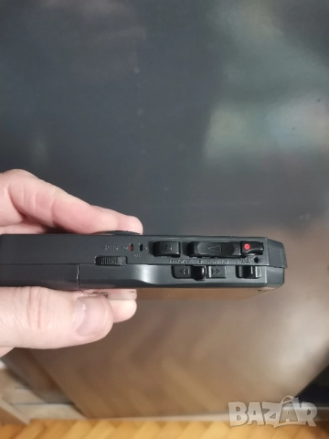 Касетен диктофон SANYO JAPAN, снимка 4 - Радиокасетофони, транзистори - 52277000