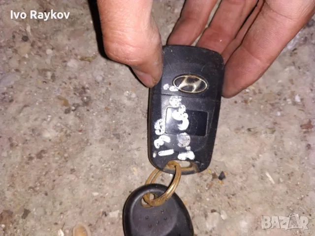 Ключ , дистанционно, аларма за Hyundai I30 , снимка 4 - Части - 47641334